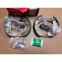 Opel corsa A - Kadett D-E - Kit de frein arriere Premonte 200x29 (GM)