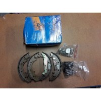 Renault R20 R25 R30 - Kit de frein arriere 228x42 (Lucas)