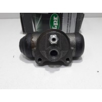 Renault Trafic 1 - Phase 1 et 2 -  2 Cylindres de roue Arriere