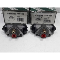 Fiat 126 - 500 - 2 cylindres de roue arriere (Bendix 15.9)